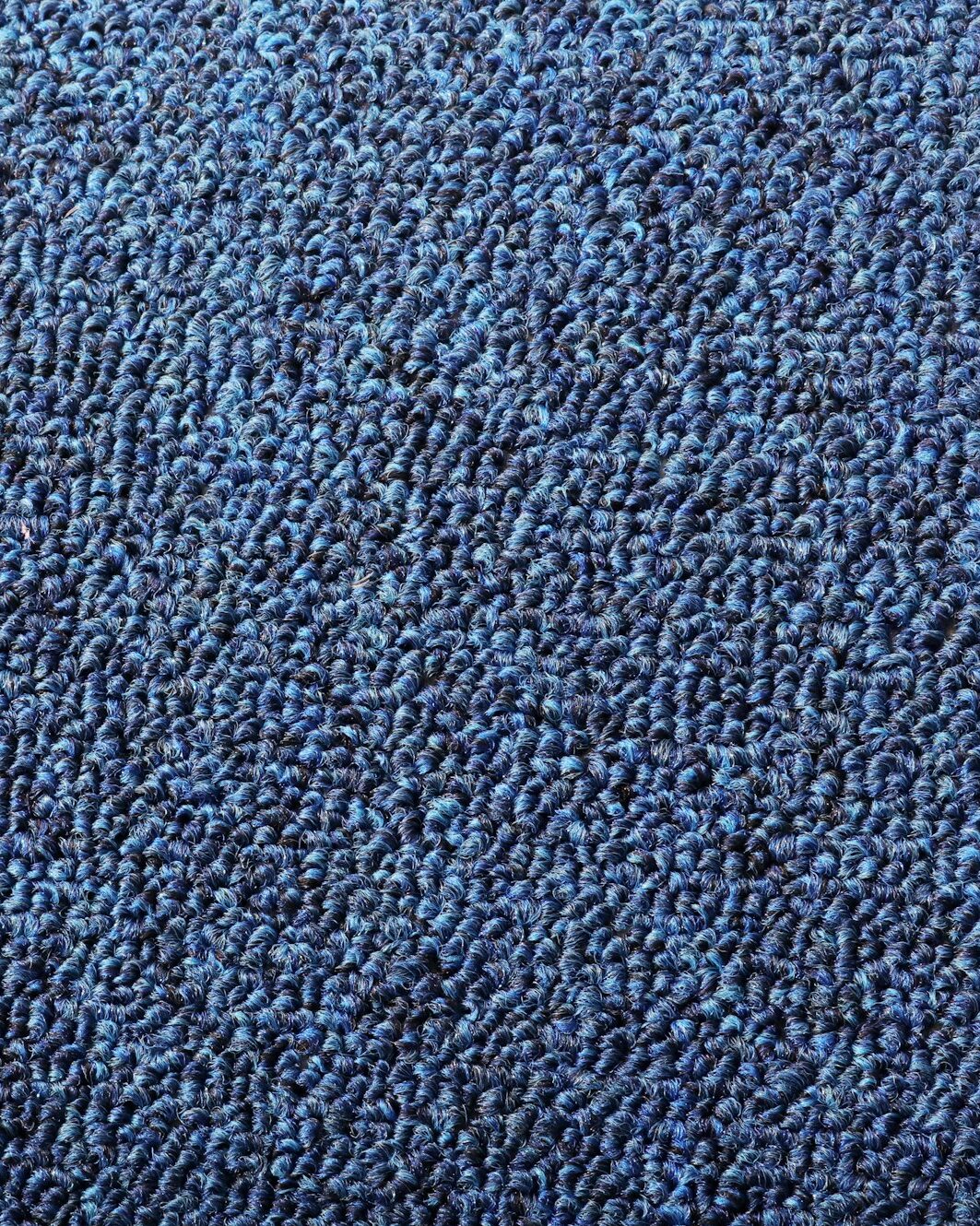 Carpet (rug) single color decorative